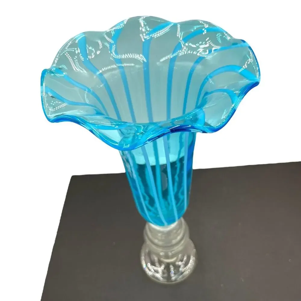 Vtg 14'' Blue Hand Blown Glass Vase Spiral Ice Blue Ruffled Top Clear‎ Base EUC